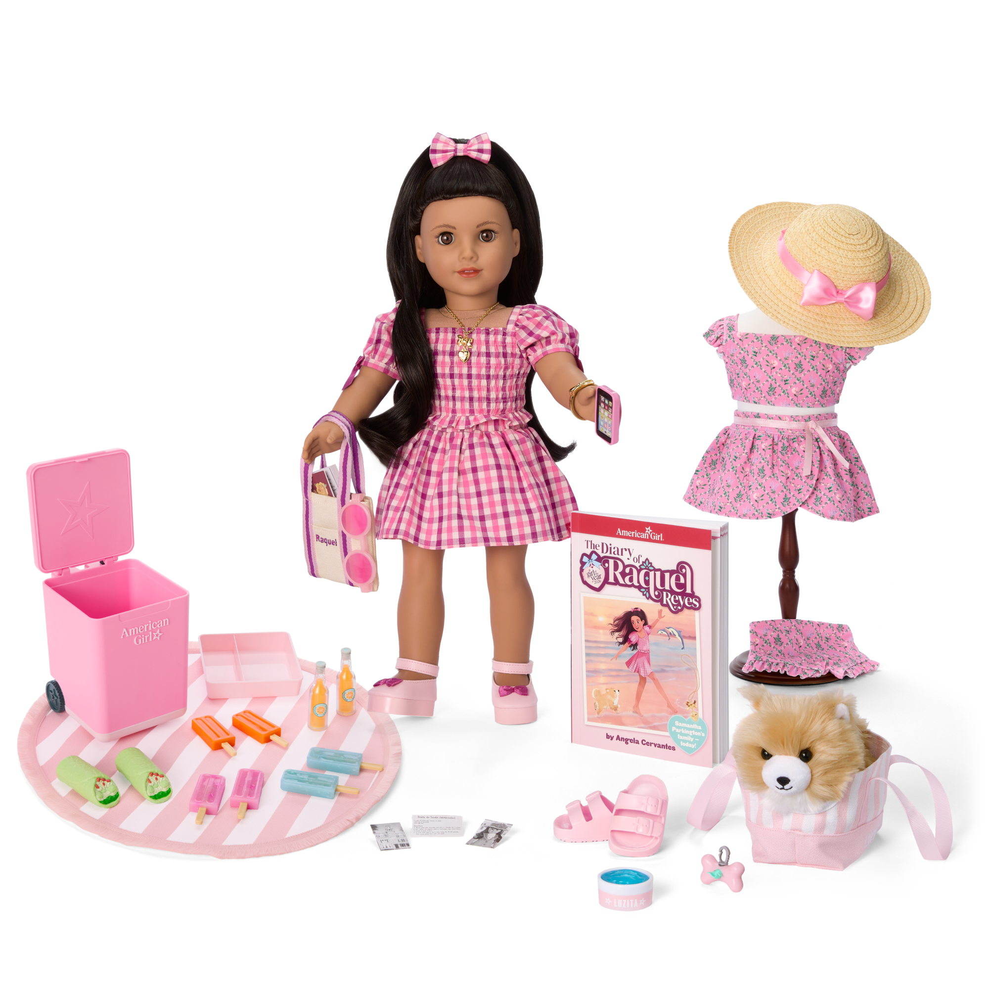 Raquel Reyes™ Gift Set (Girl of the Year™ 2026)