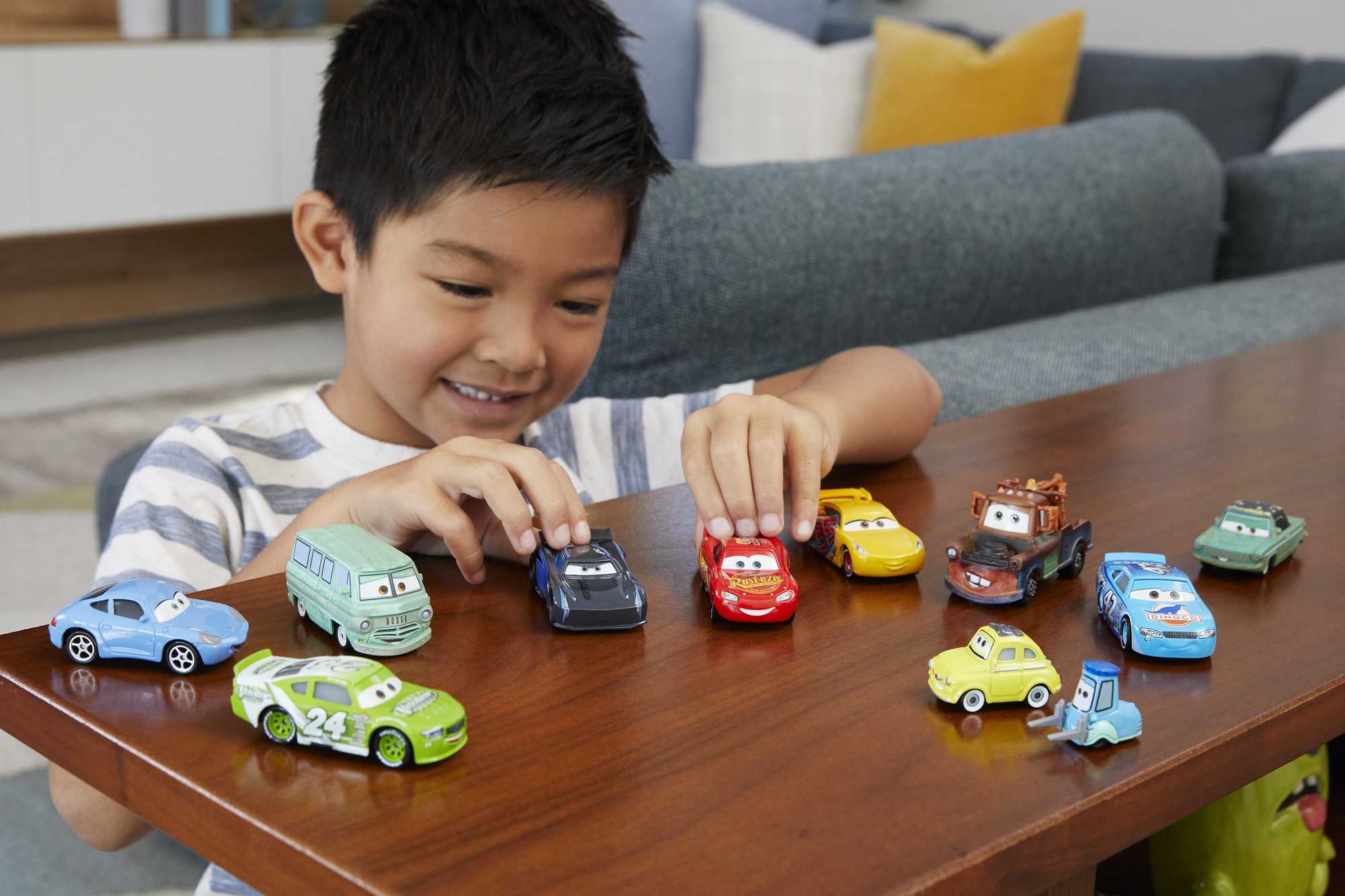 Disney And Pixar Cars Mack Hauler. 13-Inch Toy Transporter Truck With Ramp & Carry Storage For 12 Vehicles. Gift For Kids Ages 4 Years Old & Up - Image 3