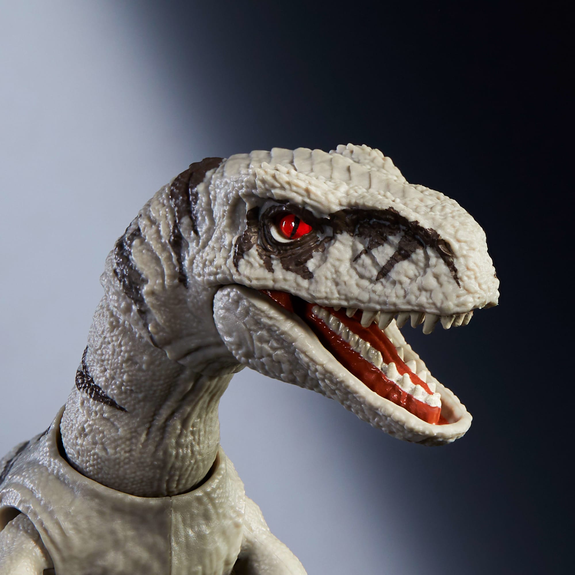 Jurassic World Dinossauro de Brinquedo Atrociraptor Ghost - Image 3