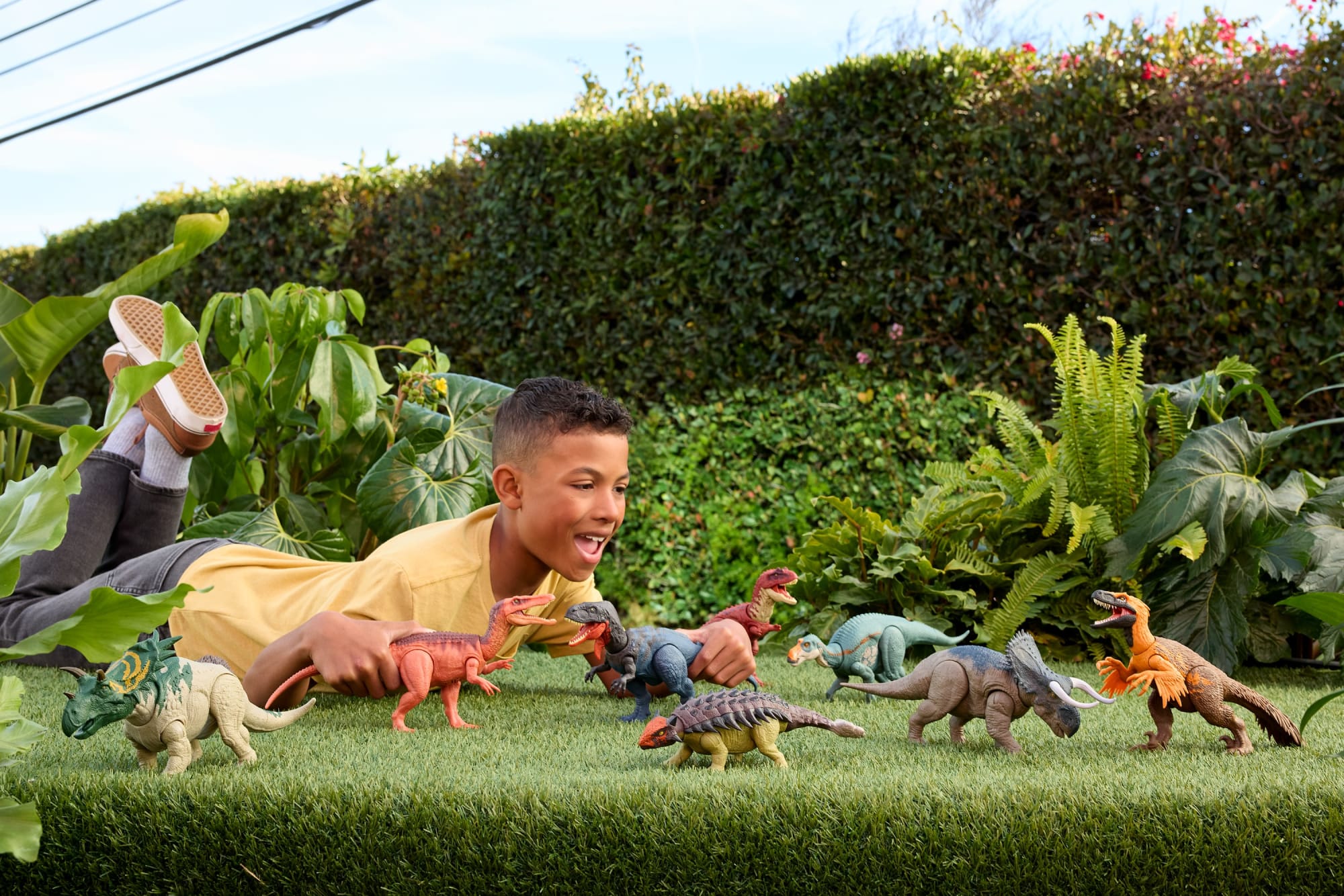 Jurassic World Dinosaurio de Juguete Rebirth Rugido Salvaje Utahraptor - Image 2