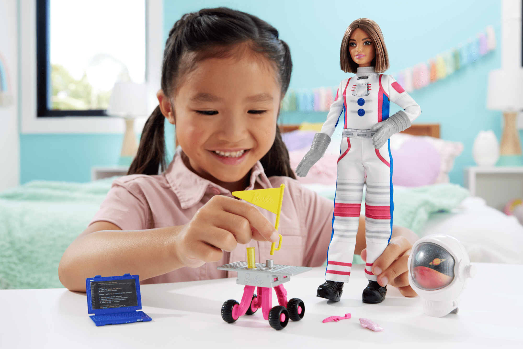 Barbie 65th Anniversary Careers Astronaut Doll & 10 Accessories Including Rolling Rover & Space Helmet - Image 2
