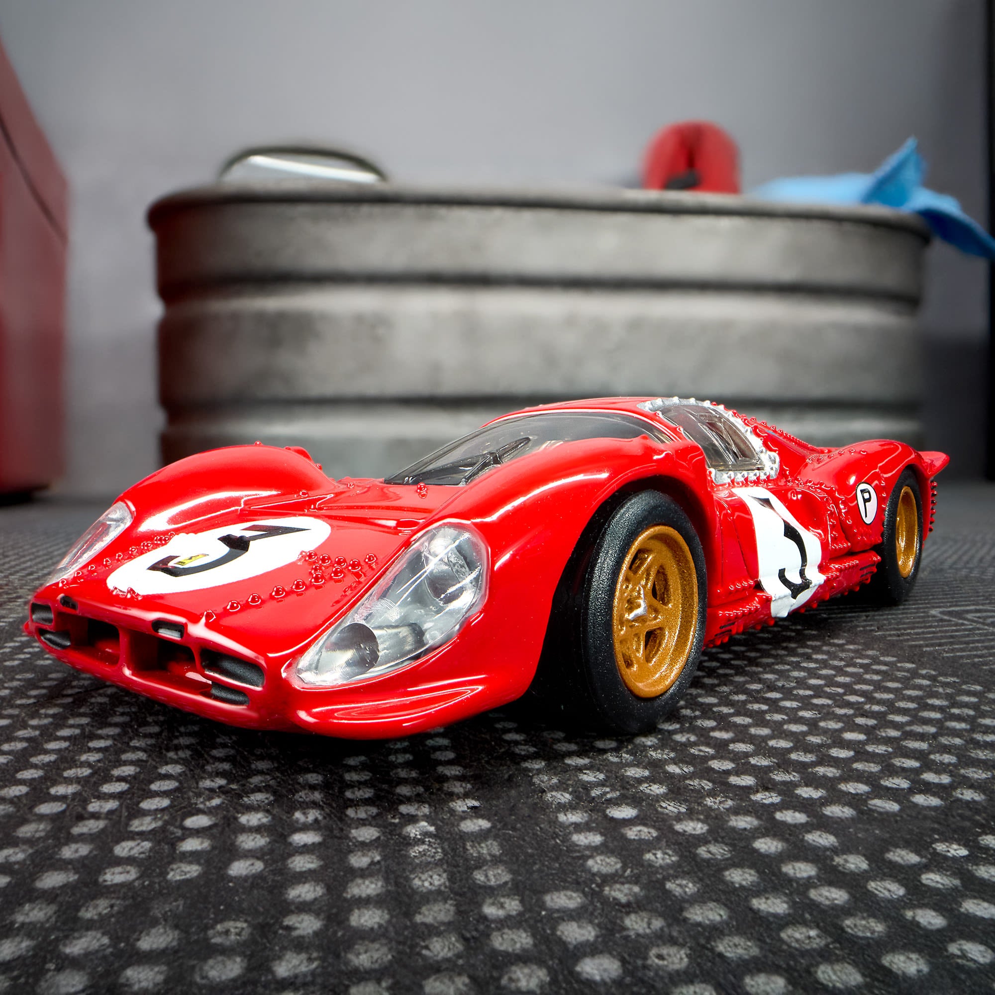 Hot Wheels Elite 64 1967 Ferrari 330 P4 - Image 15