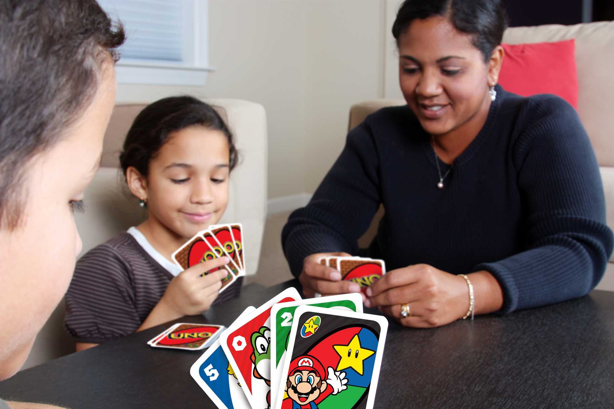 UNO Super Mario Card Game. Video Game Themed Travel Game in Collectible Storage Tin - Image 2