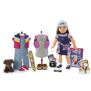 '90s Twins Nicki's™ Skateboarding Gift Set (Historical Characters)